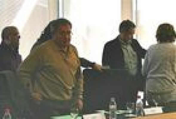Los sindicatos se reúnen para acordar movilizaciones y acciones legales conjuntas contra los ajustes