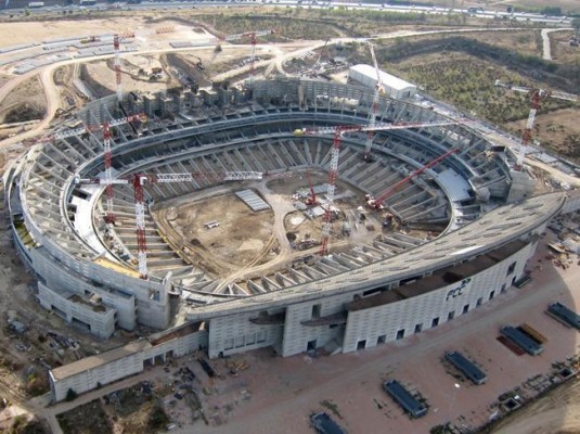 El Ayuntamiento alude a la Comunidad de Madrid para poder trasladar el Atlético a La Peineta