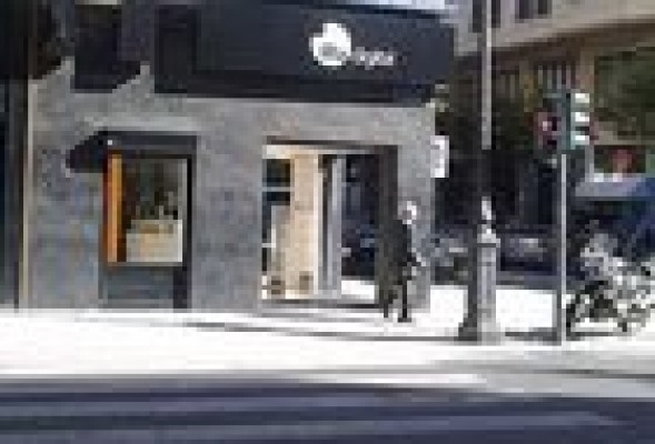 Cierra Illa Digital un mes después de la apertura de la Apple Store en Valencia