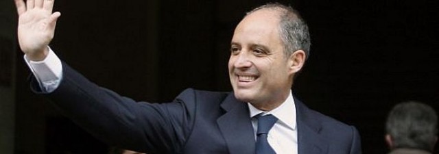 Los afines a Camps aseguran que tiene intención de seguir en política valenciana si es absuelto