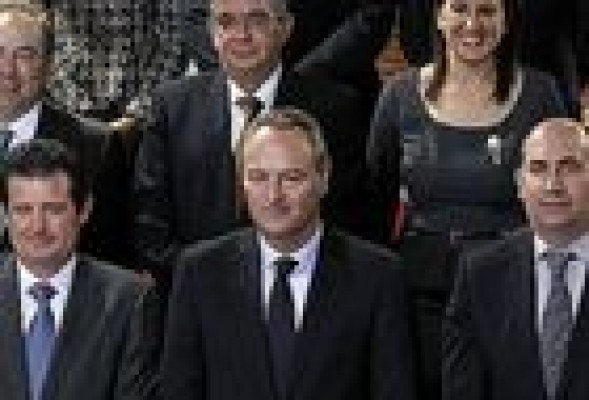 Deloitte y PwC, favoritas para diseñar el ajuste de la Generalitat