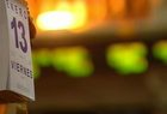 El Ibex 35 salva el día (+0,28%) y avanza un 1,94% en la semana