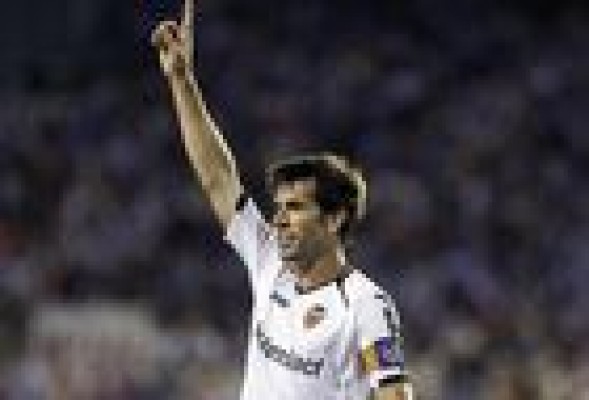 Albelda y Banega renovarán
