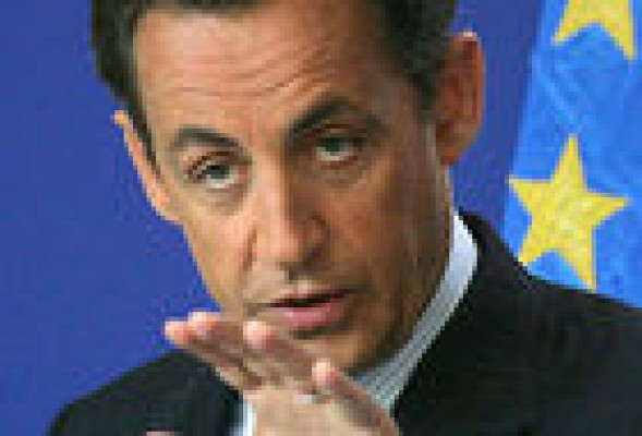 Nicolas Sarkozy anuncia reformas inmediatas en Francia para poder enfrentar la crisis