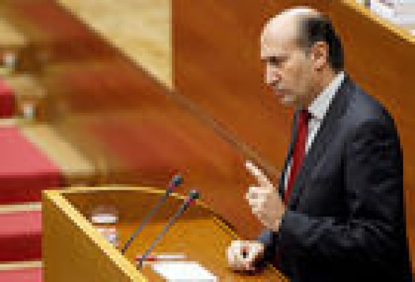 La Generalitat se gasta 2,5 millones al día en las empresas públicas valencianas