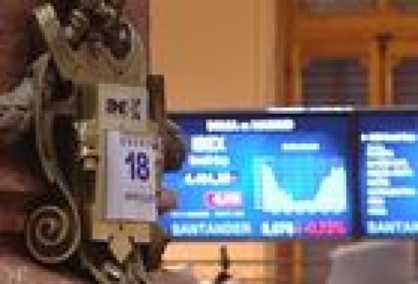 Los 'blue chips' arrastran en su caída al Ibex 35