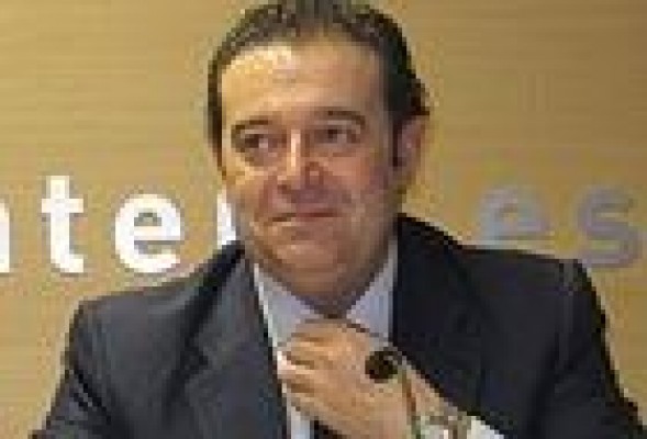 Gerardo Camps nos remite al maestro armero