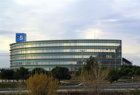 Banco Sabadell gana un 39% menos antes de integrar la CAM