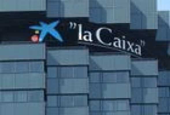Las dotaciones reducen un 13% el beneficio de CaixaBank
