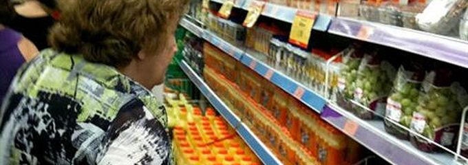 Las marcas blancas elevan su cuota de mercado al 41% en 2011 pese a subir más su precio