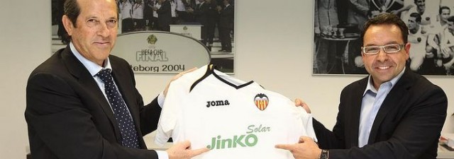El Valencia CF firma un contrato de patrocinio por seis meses con la empresa china Jinko Solar
