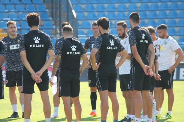 El Valencia ofrece 200 entradas al Hércules para el partido ante el Mestalla


