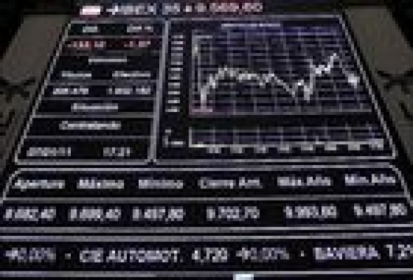 Los 'blue chips' tiran a la baja del Ibex 35 a media sesión