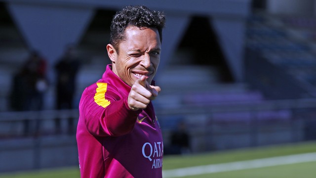Adriano Correia prorroga su contrato con el Barcelona hasta el 2017