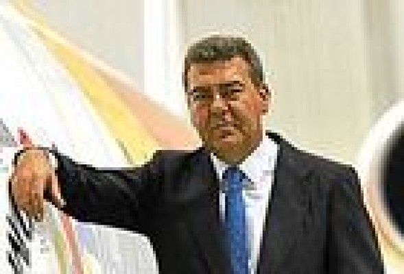Air Nostrum presentó ayer a los sindicatos un ERE para 2012-13