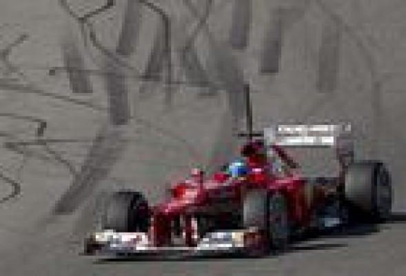 Rosberg, el más rápido en Jerez, y Alonso debuta con problemas hidráulicos en Jerez 