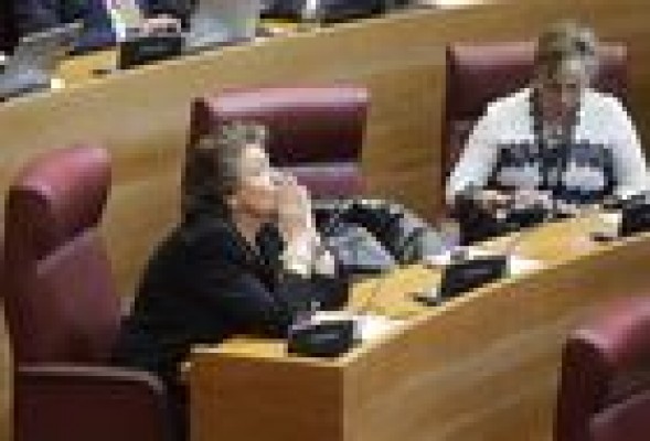 Francisco Camps, ausente en el primer pleno de las Corts tras su absolución