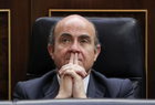 El Congreso aprueba la reforma financiera con el apoyo de PP, PSOE, CiU y la abstención de PNV