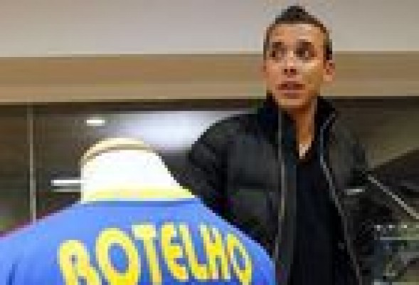 Botelho se escapo de una concentración 
