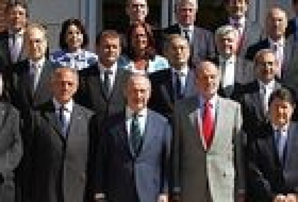 Los cuatro consejeros de Bancaja que votaron la propuesta del BFA recibieron en 2011 una remuneración de 1,18  millones