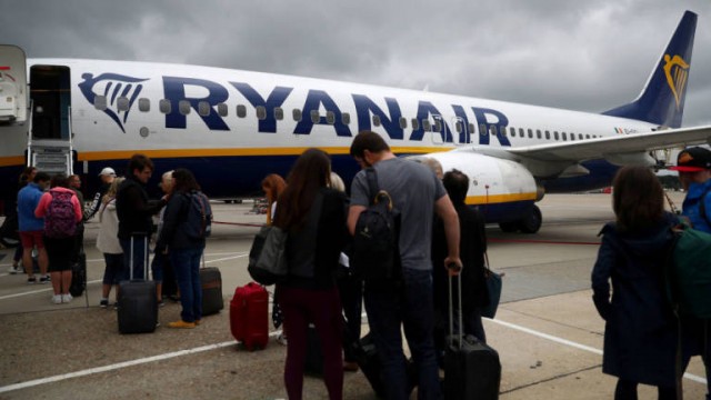 Ryanair lanza una nueva ruta entre Alicante y Oporto que volará dos veces por semana