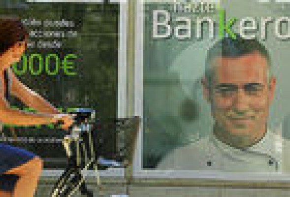 Los bajistas llevan a Bankia a mínimos históricos en bolsa