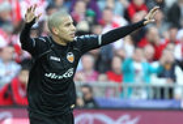 El Valencia gana en Granda sin jugar a nada 