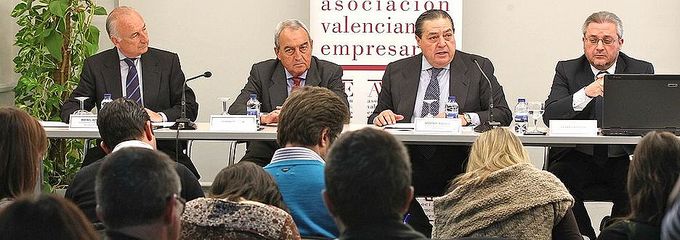 Los empresarios piden al Consell 