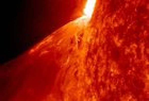 Una llamarada solar causa apagones de radio en Australia, China e India
