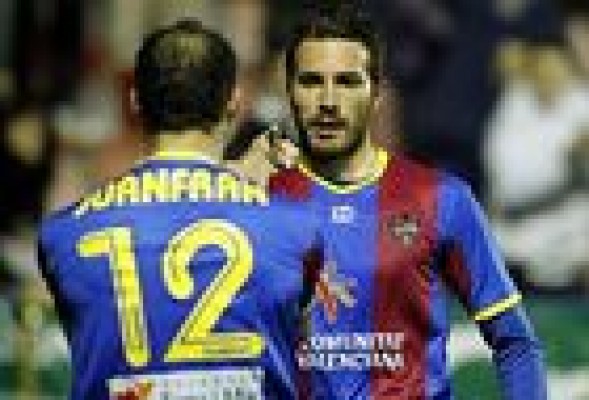 El Levante gana en casa tres meses después 