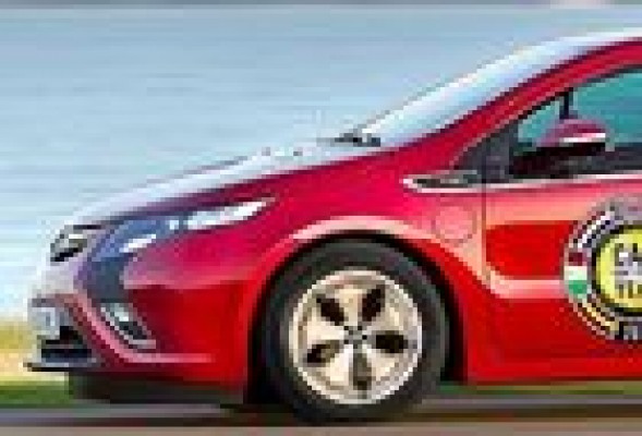 Ampera-Volt, 'Coche del Año 2012
