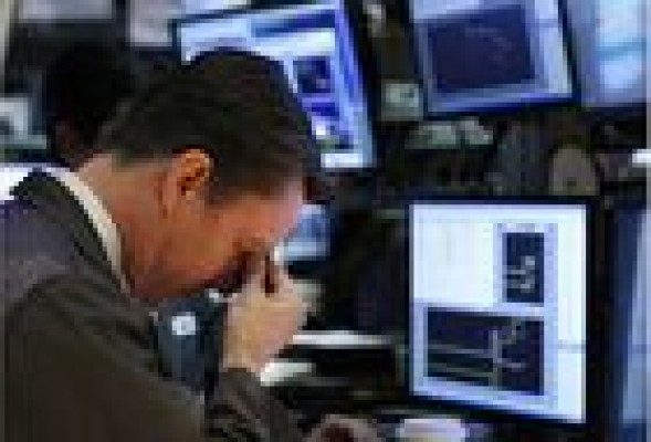 El Ibex se desploma un 3,4% y cae a mínimos