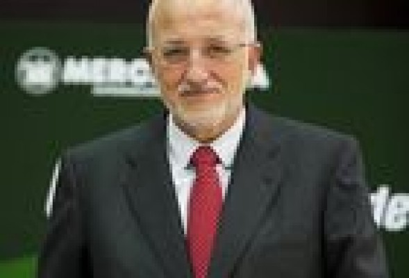 Juan Roig, frente al espejo