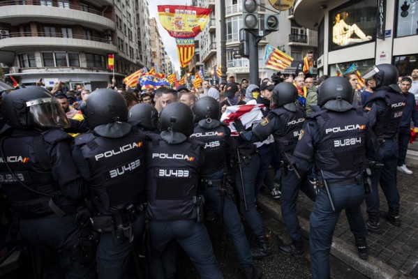 Balance del 9 d'Octubre: un detenido, 148 identificados y 58 actas levantadas