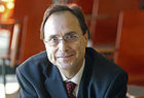 Vicent Soler, nuevo decano de facultad de Economía de la Universitat de Valencia