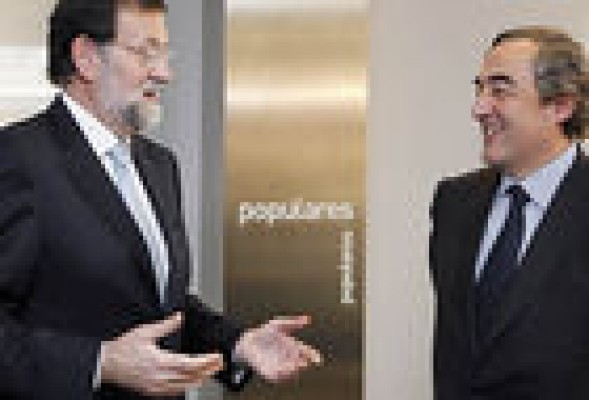 Rajoy presenta a los empresarios el mecanismo de pago a los proveedores de la Administración
