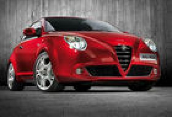 Alfa Romeo se compara en Internet