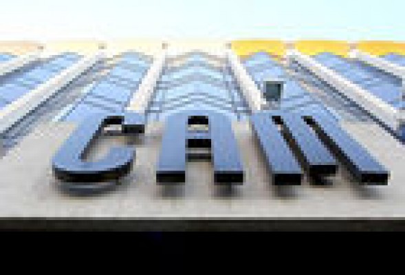 El Síndic de Greuges y el Defensor del Pueblo investigan las cuotas participativas de la CAM