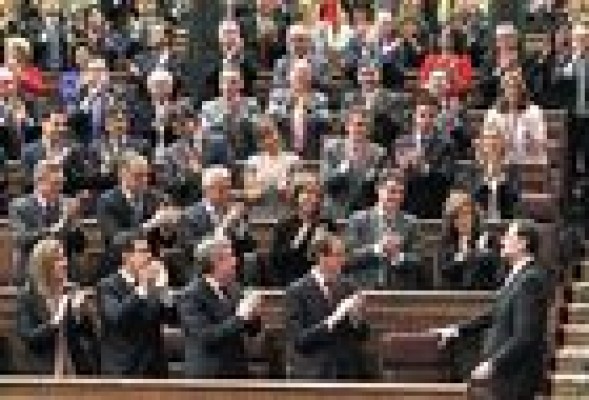 El PP rechaza la petición de la oposición para debatir sobre dación en pago