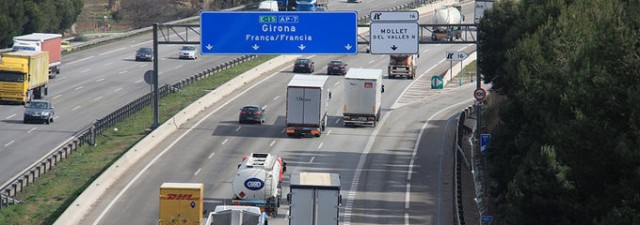 El plan para salvar las concesionarias prevé más ayudas públicas como incentivos para fusiones