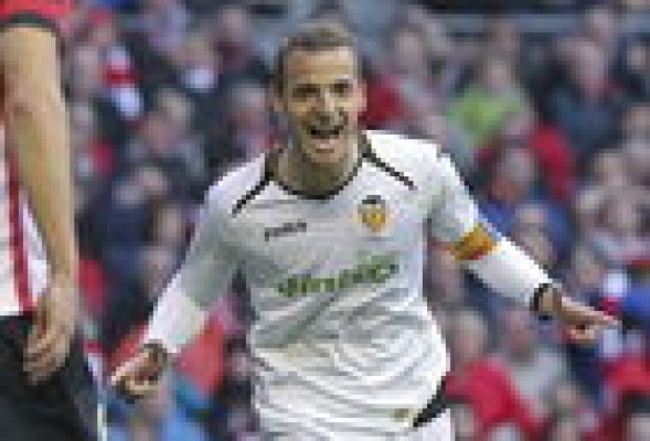 El Valencia avasalla al Athletic en San Mamés (0-3)