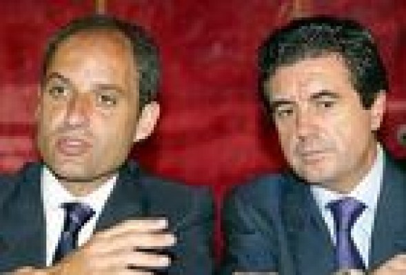 Fabra retirará el título de embajador valenciano a Matas