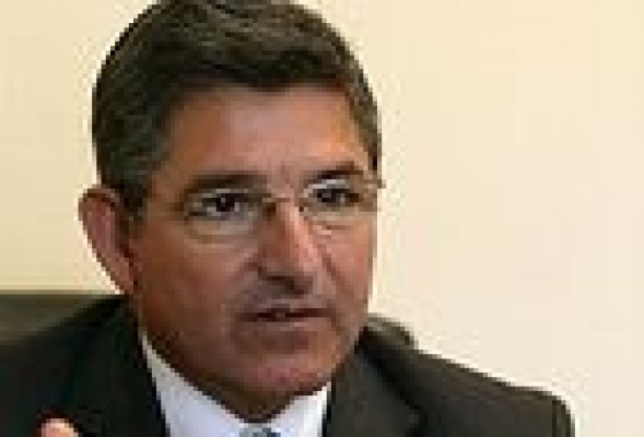 Reestructuración en Sanidad: relevo de cuatro gerentes y una decena de cargos afectados