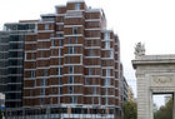 La banca se queda definitivamente con todo el edificio de juzgados que compró Lubasa