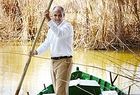 Francisco Camps en l'Albufera.                                FOTO: TELVA - 
