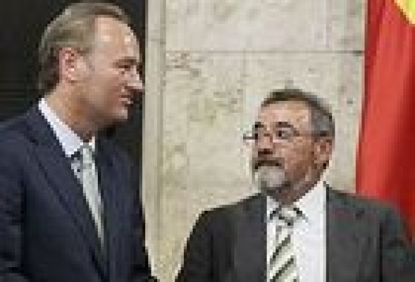Profundo malestar en la Generalitat por la rebelión de los patronos impagados de Cierval