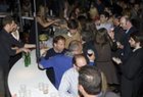 El club de los elegidos inaugura Polo 55