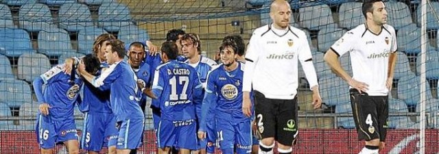 El Getafe hunde al Valencia 