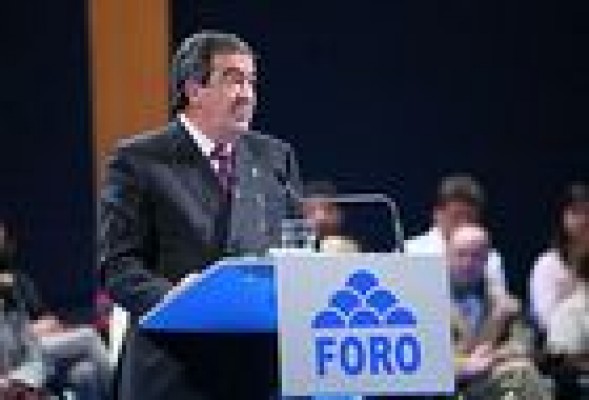 Cascos reconoce que la derecha está condenada a entenderse en Asturias