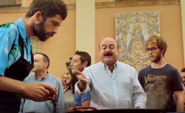 Actores y chefs cocinan juntos en la jornada gastronómica dedicada a 'Paella Today' 
